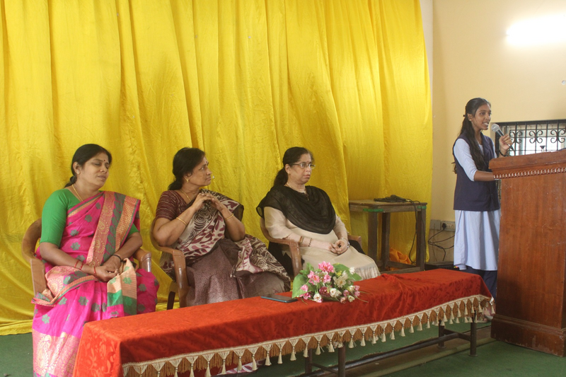 പ്രമാണം:21060-english fest1.png