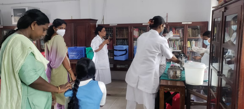 പ്രമാണം:23080 vaccination.png