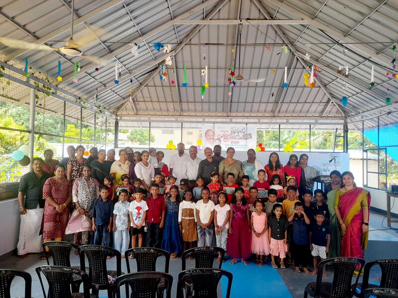 പ്രമാണം:28536-pravesanolsavam2026-27.jpg