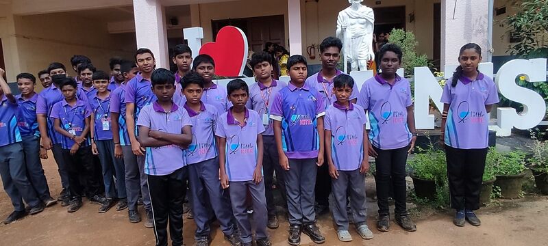 പ്രമാണം:43027 group photo.jpeg