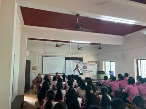 A Class on responsible journalism.jpg