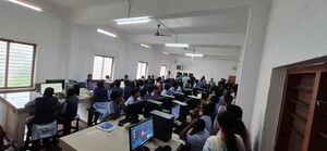 13024 IT Lab compressed 12.jpg