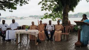 26337 ekm lahari.jpg