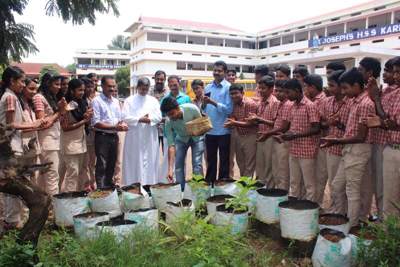 പ്രമാണം:29005 5.jpg