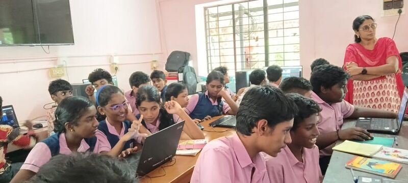 പ്രമാണം:43085 class3.jpeg