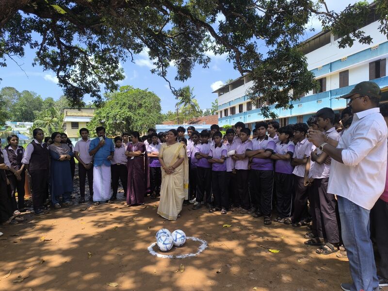 പ്രമാണം:44029 2675.jpg