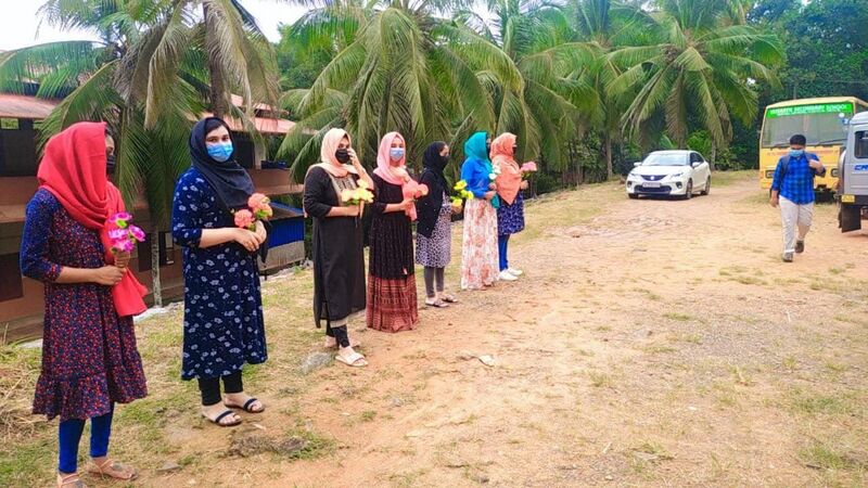 പ്രമാണം:Nusrath Secondary School Praveshanolsavam-2021 4.jpg