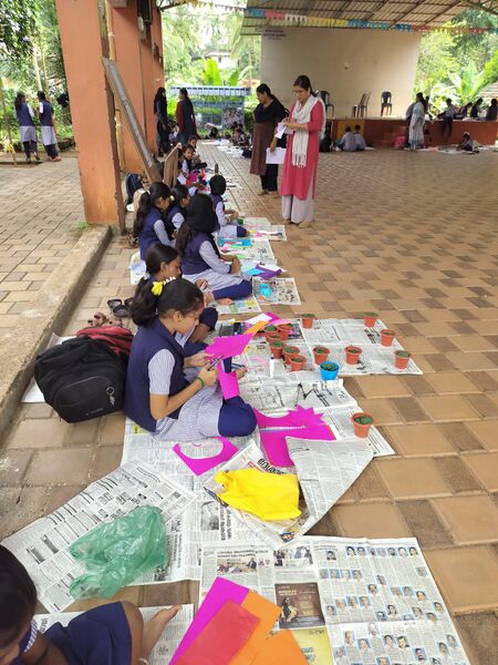 പ്രമാണം:12042 mela2.jpg