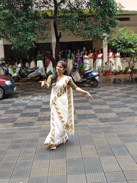 പ്രമാണം:16041 Onam4 2025 Aug.jpg