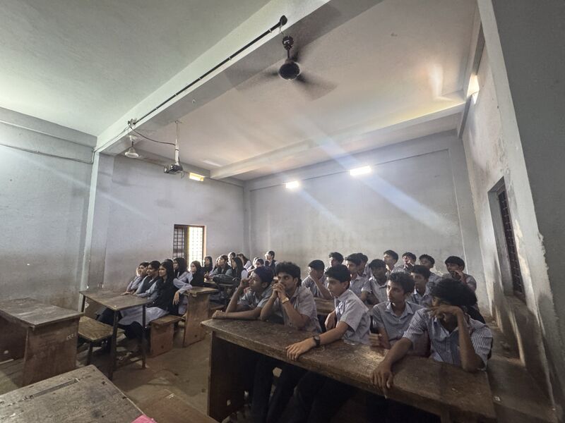 പ്രമാണം:19112 LK AI TRAINING 4.jpg