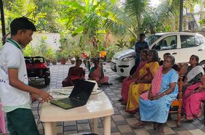 34013lkparents class25a.jpg