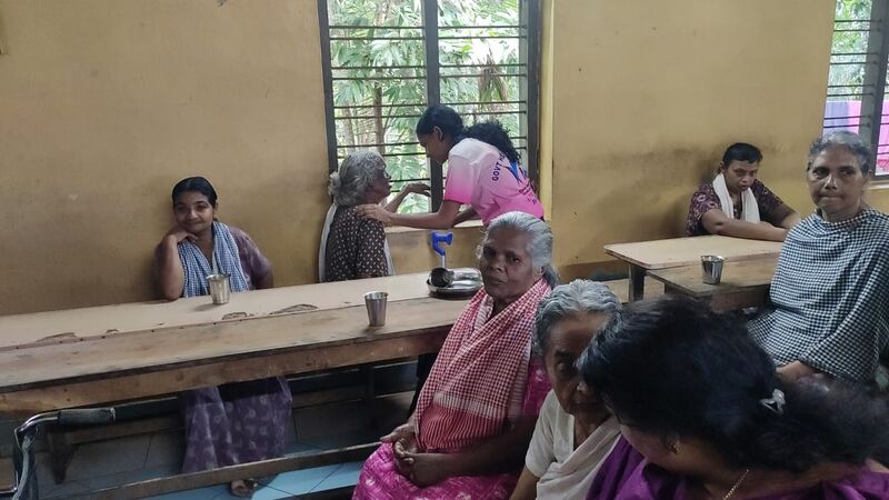 പ്രമാണം:44029 2550.jpg