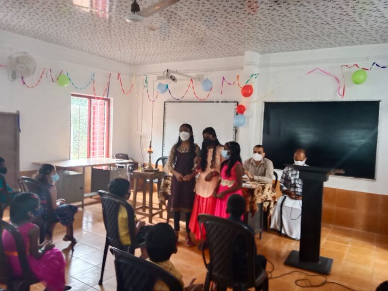 പ്രമാണം:BS21 PTA 37033 1.jpg