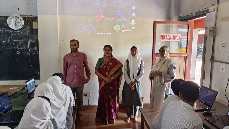 പ്രമാണം:Lk school camp.jpg