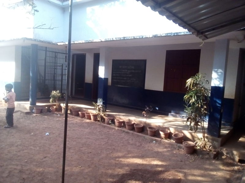 പ്രമാണം:Maniyur lps.jpg