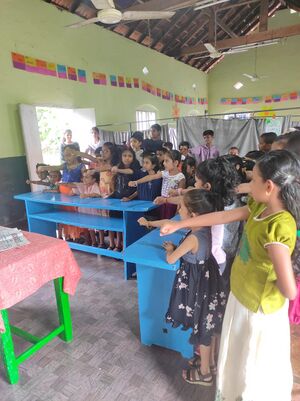 13629-KNR-LAHARI 2.jpg