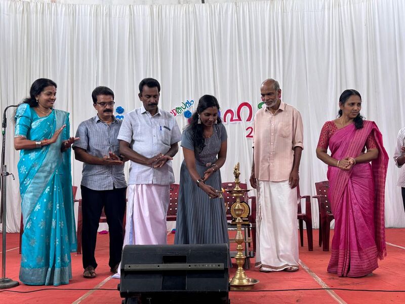 പ്രമാണം:23066-kalolsavam-2025-6.jpg