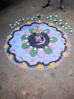 31063-pookalam 3.jpg