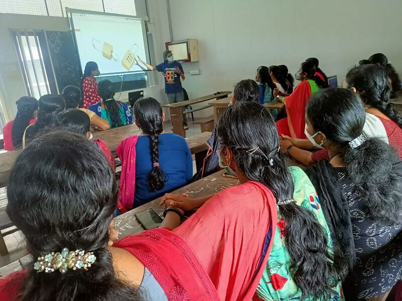 പ്രമാണം:36007-ALP-LKCS22-2 - philip papachan.jpg