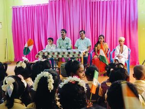 44243 24-25Independenceday.jpg