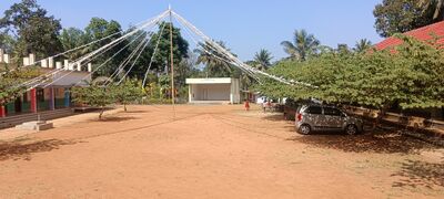 സ്കൂൾ കെട്ടിടം