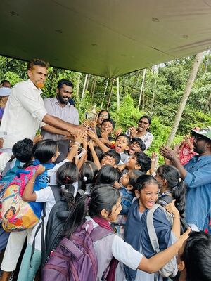 19856 Sports 25 20.jpg