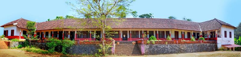 പ്രമാണം:31060 School photo.jpg