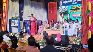 47026-STGHSSV Sophytr.jpg