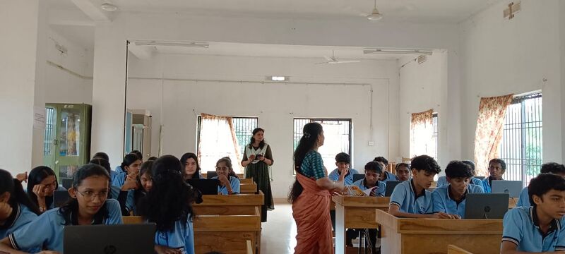 പ്രമാണം:Lk 12050 phase2-2.jpeg