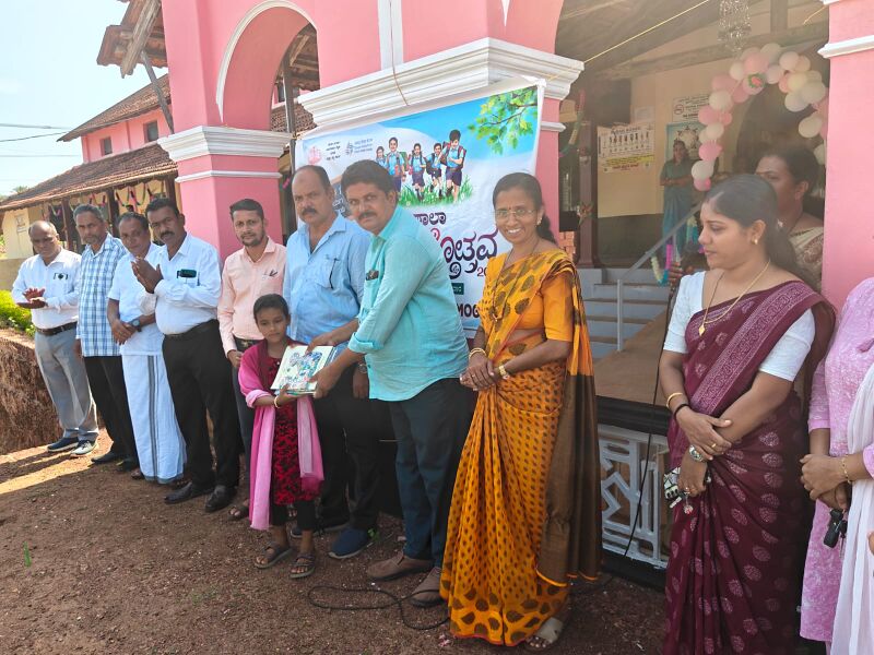 പ്രമാണം:Praveshotsavam4.jpg