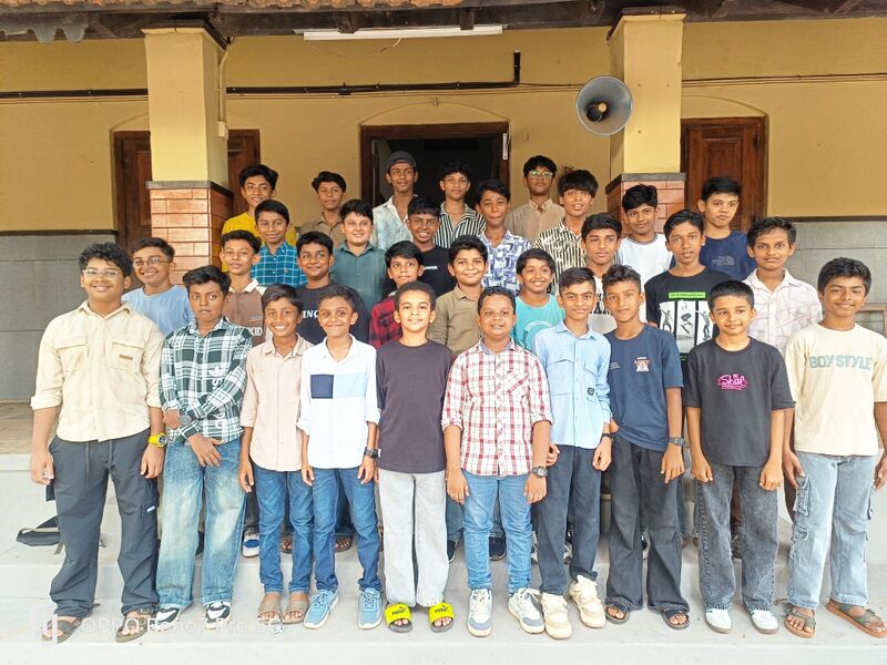 പ്രമാണം:USS WINNERS.jpg