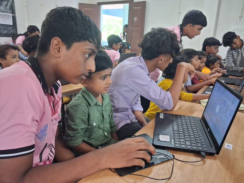 പ്രമാണം:12070 LK lp9.jpg