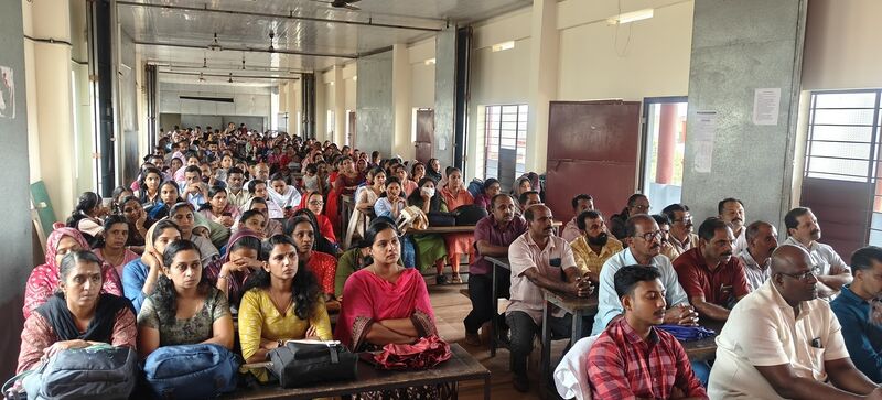 പ്രമാണം:15051 pta general body.jpg