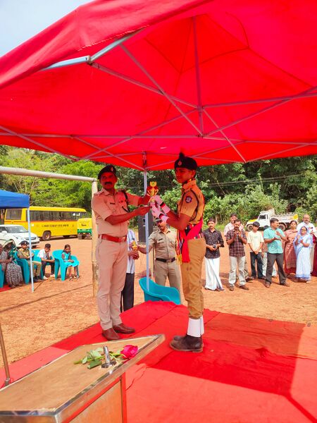 പ്രമാണം:16042 SPC Best platoon25.jpg