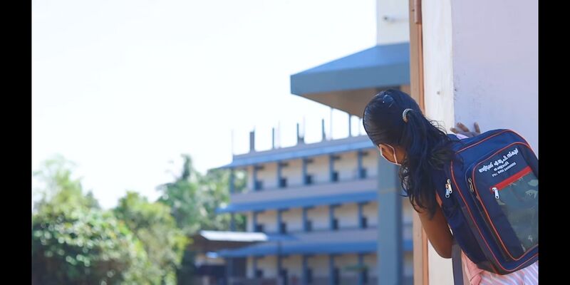 പ്രമാണം:19456 thirike schoolilek10.jpg