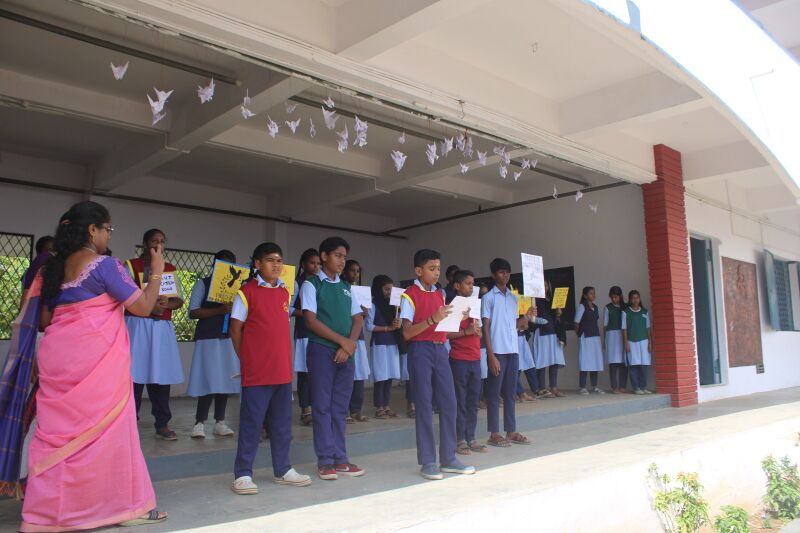 പ്രമാണം:21060-lk freedom 13.jpg