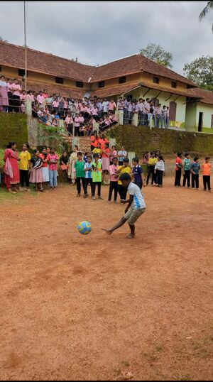 25065-EKM-GOAL2026-kick8.jpg