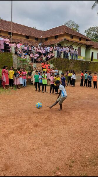 പ്രമാണം:25065-EKM-GOAL2026-kick8.jpg