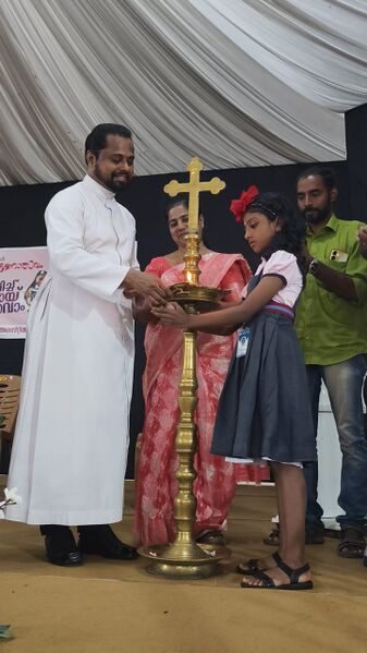 പ്രമാണം:25623salpsschoolopen day.jpeg