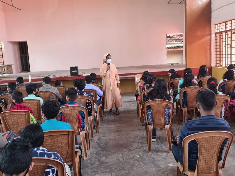 പ്രമാണം:33056 2021 a10.jpeg