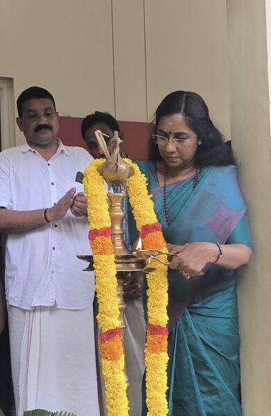 പ്രമാണം:44029 2338.jpg