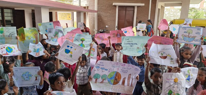 പ്രമാണം:44223 25 paristhidi poster.jpg