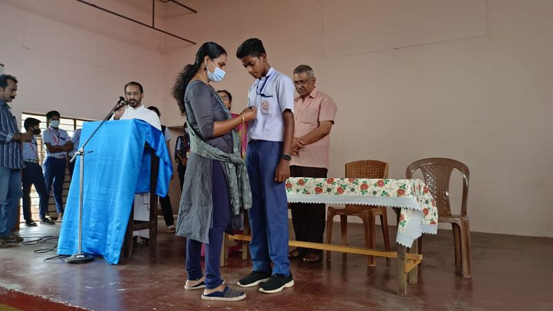 പ്രമാണം:AB22 33056 10.jpg