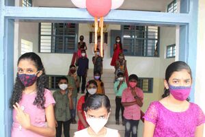 BS21 KTM 32014 4.jpg