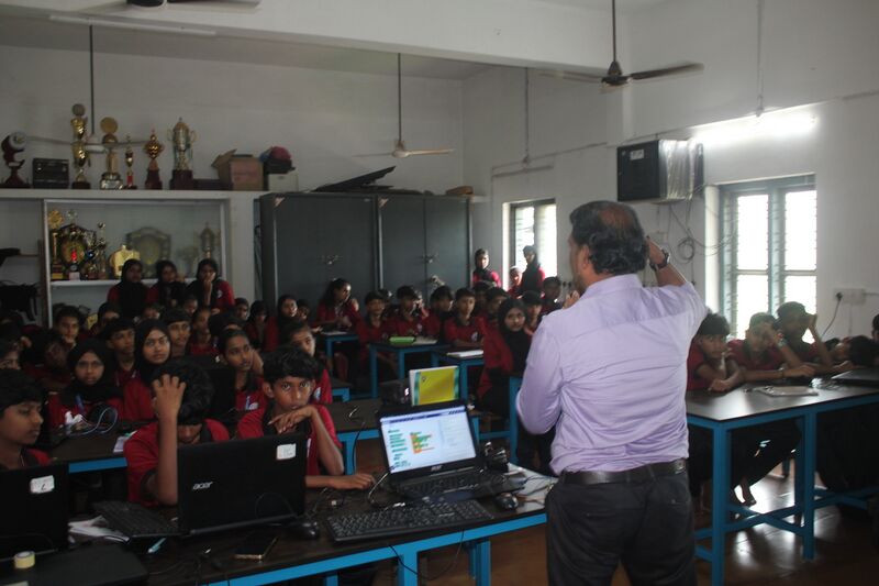 പ്രമാണം:11053 8th.jpg