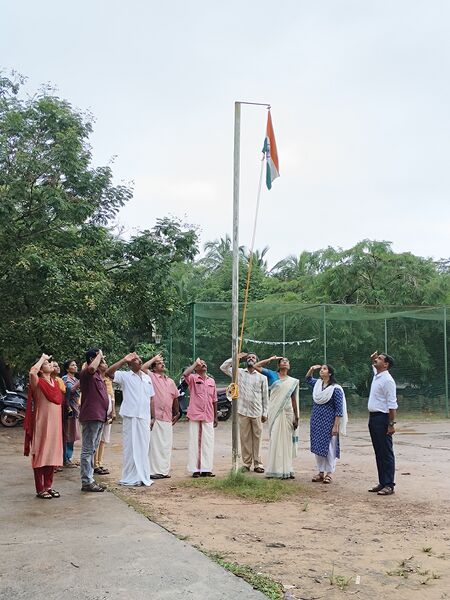 പ്രമാണം:12039 ind1.jpg