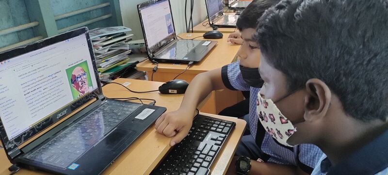 പ്രമാണം:26056 dr2.jpg