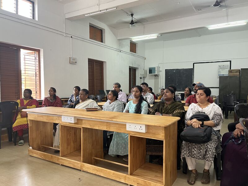 പ്രമാണം:35050 23LK.jpg