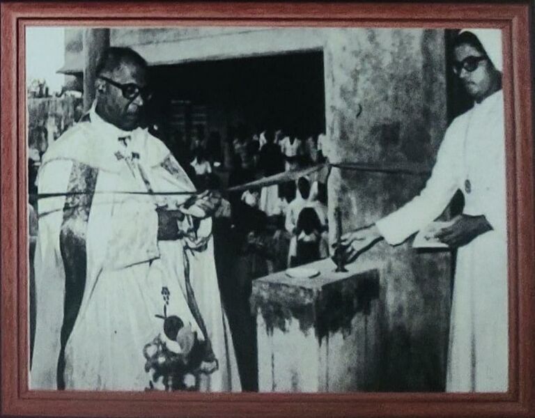 പ്രമാണം:35213 12.jpeg