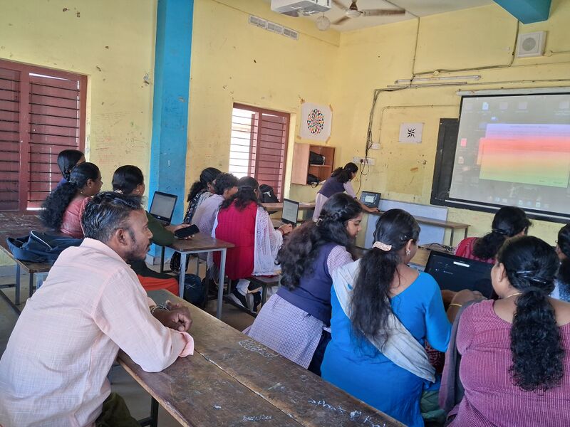 പ്രമാണം:41112 KLM LK2.jpg